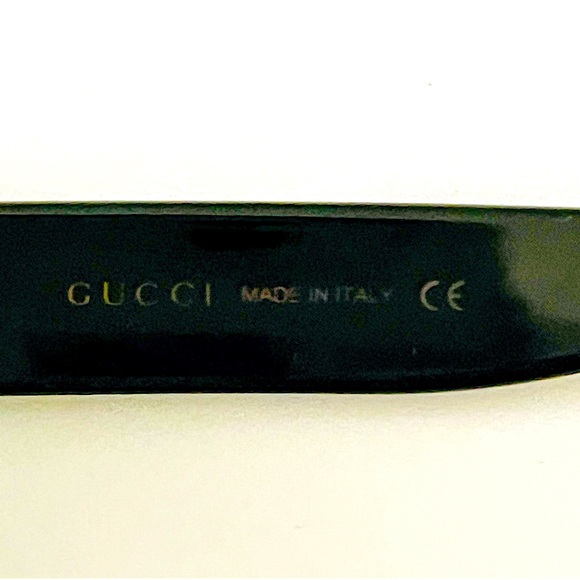 Gucci Black Framed Sunglasses w/ Gray lenses - Picture 12 of 15